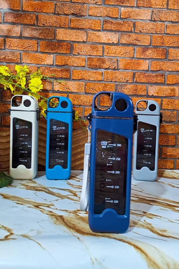 بطری آب کتابی