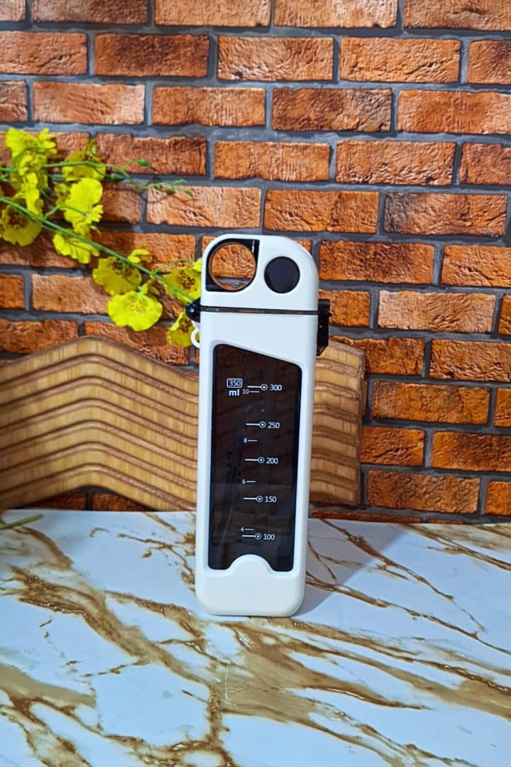 بطری آب کتابی