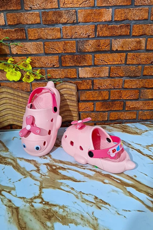 کراکس بچه گانه