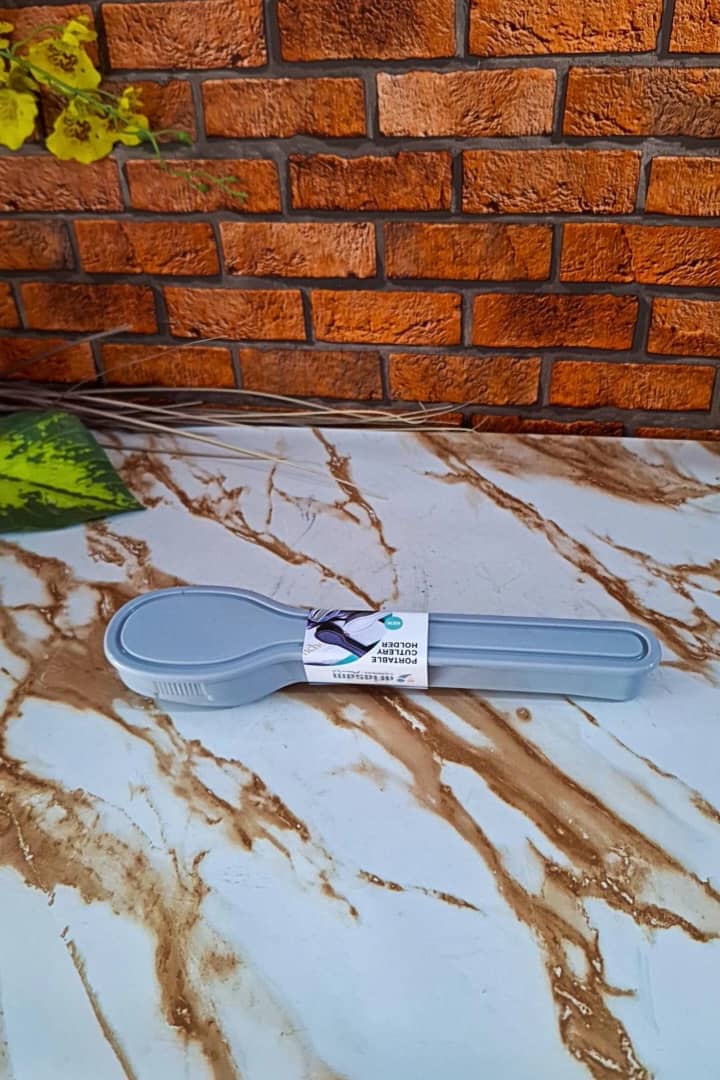 جای قاشق و چنگال