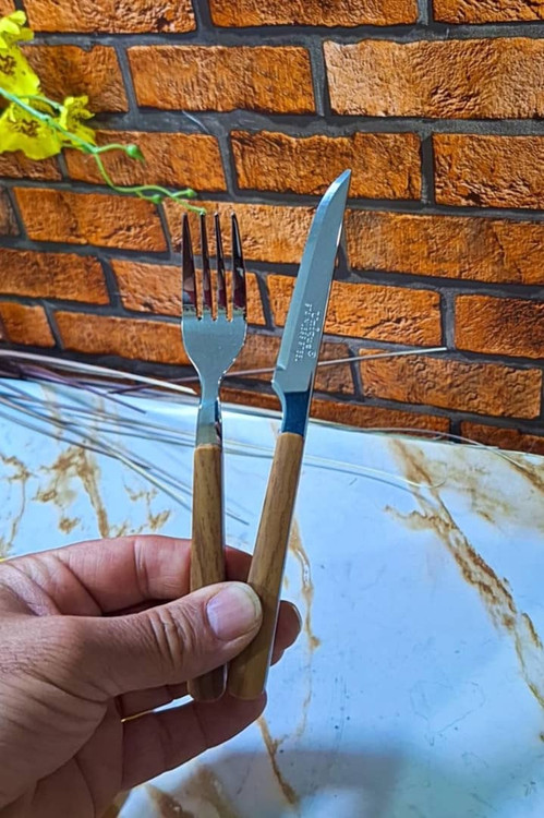 ست کارد و چنگال میوه