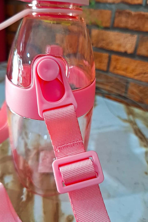 قمقمه آب شیک