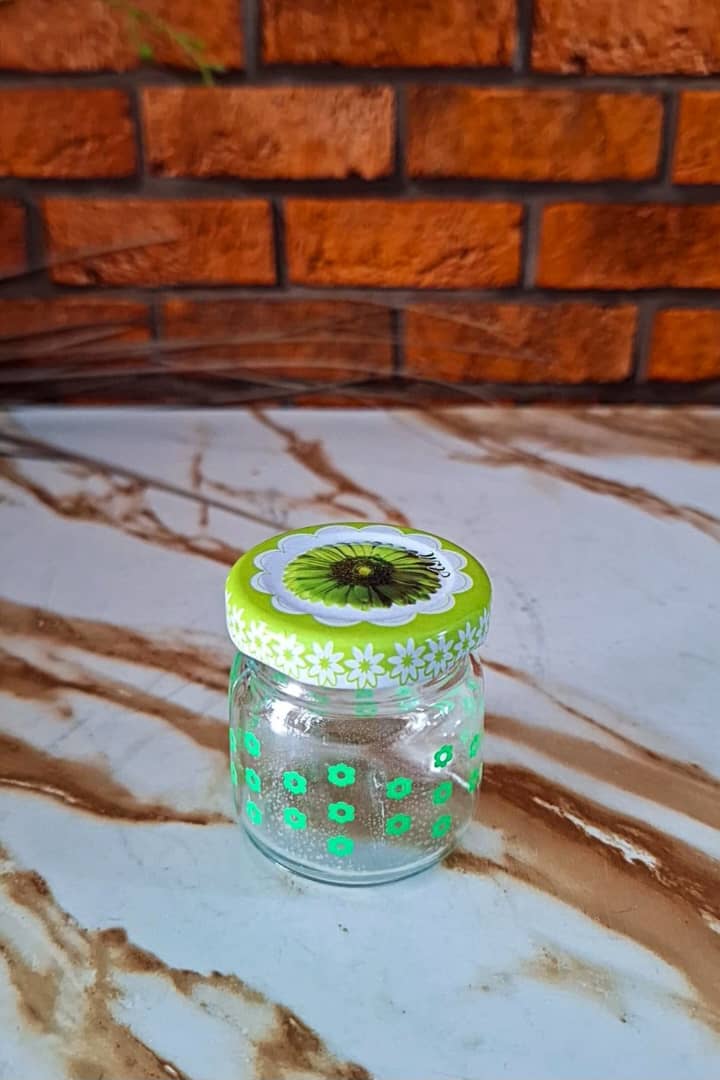 بانکه  شیشه ای