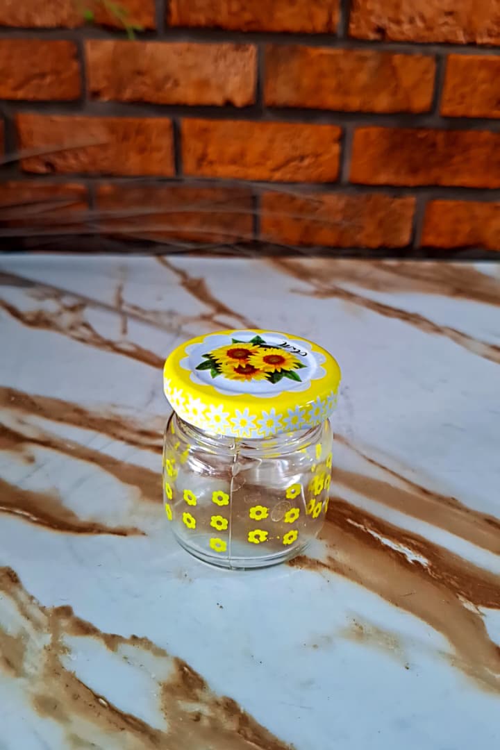بانکه نقلی شیشه ای