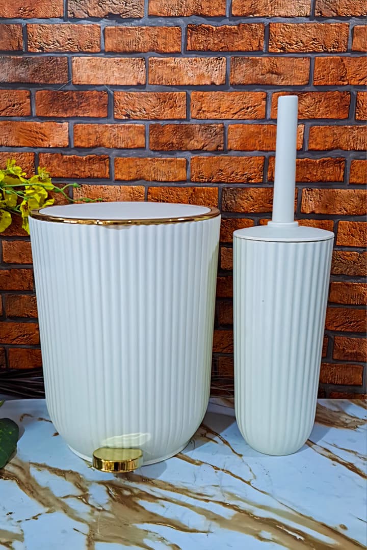 ست سطل و فرچه سرویس بهداشتی